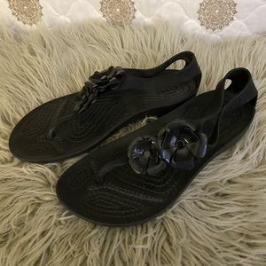 Crocs Sexy Black Strap Sandals Size 6